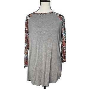LuLaRoe Gray Floral‎ 3/4 Sleeve Randy Top Women's Medium Casual Comfy